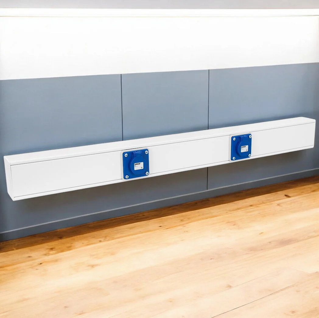 Gewiss Brüstungskanal mit 2x Steckdosen und Wago-Anschlussbox | 70x100x1000 mm | Komplett vorverdrahtet & anschlussbreit - Image 5